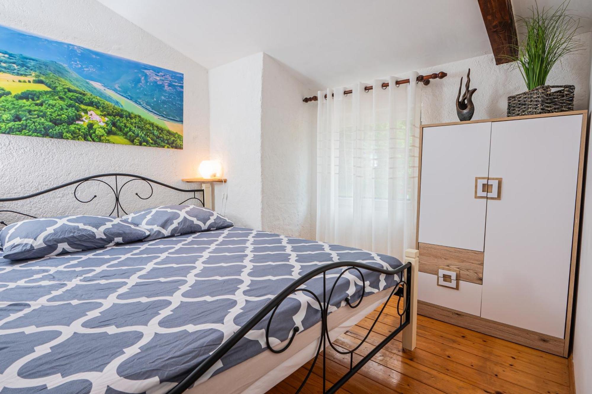 Holiday House Vuki Nedescina Экстерьер фото
